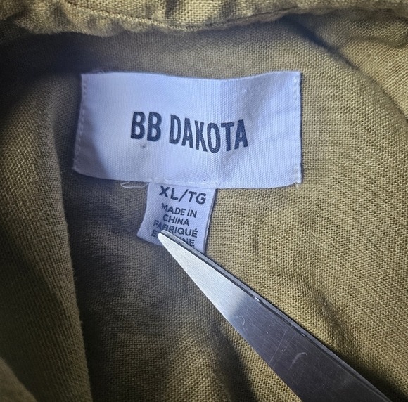 BB Dakota Olive Green Linen-Blend Short Sleeve Romper Size XL - Picture 9 of 12